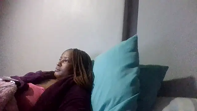 BabeAssXX online show from 04/12/26, 05:29