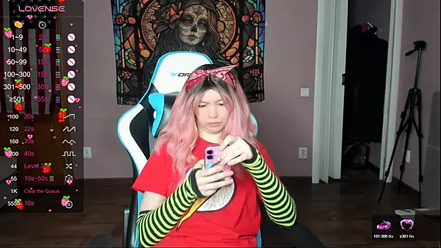 Snapshot of Project_hisoka chatting on 04/10/26, 01:38 Project hisoka online show from 04/10/26, 01:38