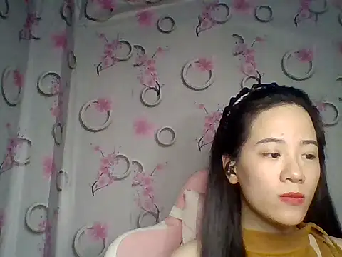 Nana-68 online show from 11/11/25, 01:33