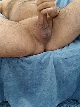 Snapshot of nice_sexy69 chatting on 10/19/25, 06:58 nice sexy69 online show from 10/19/25, 06:58