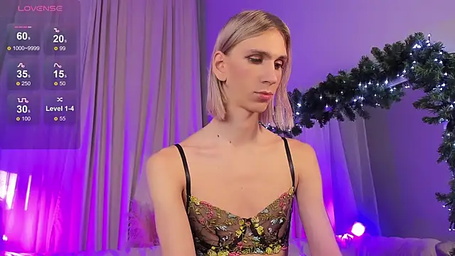 Snapshot of Lettie_brooks chatting on 01/11/25, 01:01 Lettie brooks online show from 01/11/25, 01:01