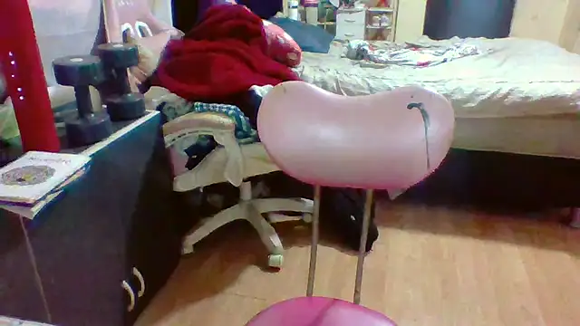 Jennxdolls online show from 01/19/25, 03:21