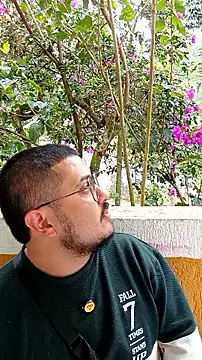 Snapshot of IssaandNeron_sex chatting on 09/09/25, 05:23 IssaandNeron sex online show from 09/09/25, 05:23