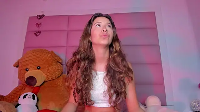 little-Emma online show from 02/13/25, 06:30