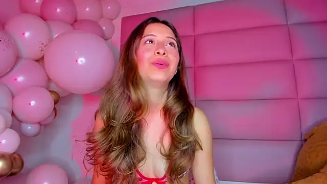 little-Emma online show from 02/23/25, 06:39