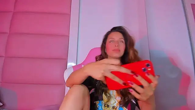 little-Emma online show from 03/19/25, 03:09