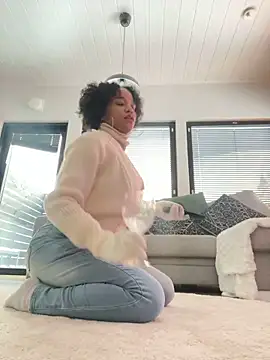 Black Dolll online show from 12/17/24, 11:28