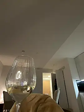 Black Dolll online show from 12/14/25, 06:34