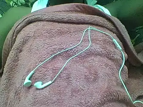 Snapshot of bas1cooks chatting on 12/12/24, 03:59 bas1cooks online show from 12/12/24, 03:59