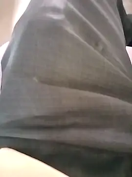 Snapshot of bas1cooks chatting on 12/14/24, 06:24 bas1cooks online show from 12/14/24, 06:24