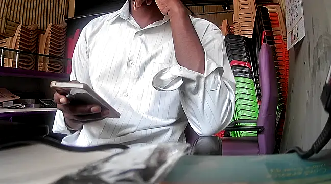 Snapshot of bas1cooks chatting on 01/24/25, 05:53 bas1cooks online show from 01/24/25, 05:53