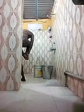 Snapshot of bas1cooks chatting on 01/28/25, 03:04 bas1cooks online show from 01/28/25, 03:04