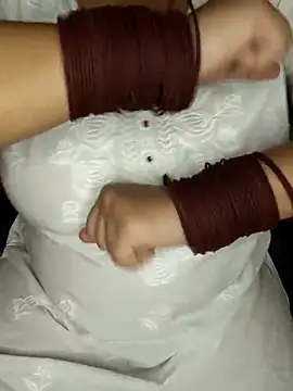 Snapshot of Lovely_Pragati chatting on 04/13/26, 03:17 Lovely Pragati online show from 04/13/26, 03:17