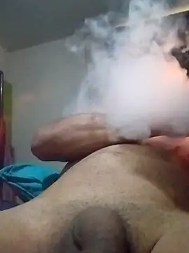 pineda1689 online show from 10/30/25, 07:58