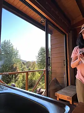 Reinacatchile online show from 11/22/25, 09:14