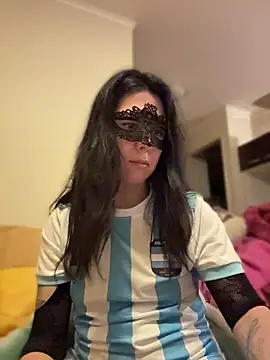 Reinacatchile online show from 07/03/26, 01:01