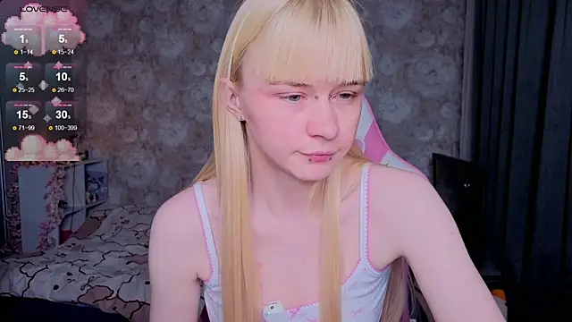 Snapshot of Milia_Parker chatting on 04/05/26, 03:15 Milia Parker online show from 04/05/26, 03:15