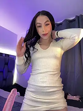 Snapshot of Vonmodel1 chatting on 01/14/25, 10:27 Vonmodel1 online show from 01/14/25, 10:27