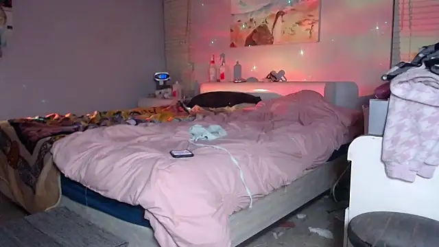 Snapshot of sweetnissapril chatting on 12/05/24, 05:59 sweetnissapril online show from 12/05/24, 05:59