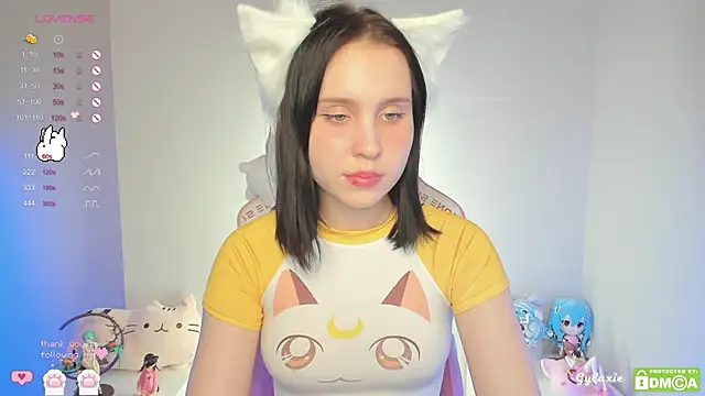 Snapshot of Gylaxie chatting on 12/12/24, 01:06 Gylaxie online show from 12/12/24, 01:06