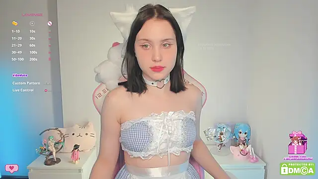 Snapshot of Gylaxie chatting on 12/14/24, 10:02 Gylaxie online show from 12/14/24, 10:02