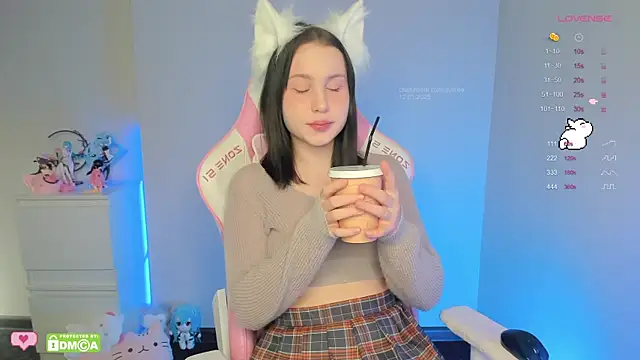 Snapshot of Gylaxie chatting on 01/12/25, 09:19 Gylaxie online show from 01/12/25, 09:19