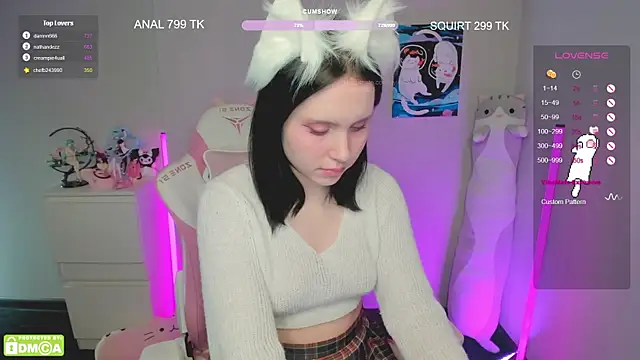 Snapshot of Gylaxie chatting on 02/13/25, 03:14 Gylaxie online show from 02/13/25, 03:14