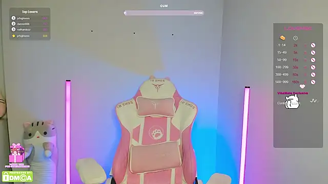 Snapshot of Gylaxie chatting on 02/21/25, 12:28 Gylaxie online show from 02/21/25, 12:28