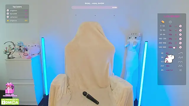 Snapshot of Gylaxie chatting on 02/27/25, 08:39 Gylaxie online show from 02/27/25, 08:39