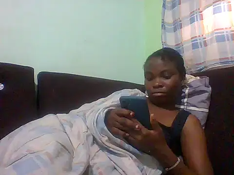 sexxyqueenn22 online show from 10/06/25, 06:00