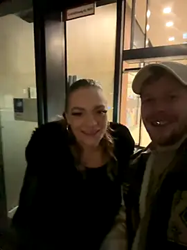 Snapshot of NickyGold_Official chatting on 11/23/25, 10:09 NickyGold Official online show from 11/23/25, 10:09