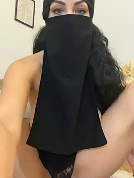 Snapshot of Amberonee31 chatting on 02/25/25, 07:36 Amberonee31 online show from 02/25/25, 07:36