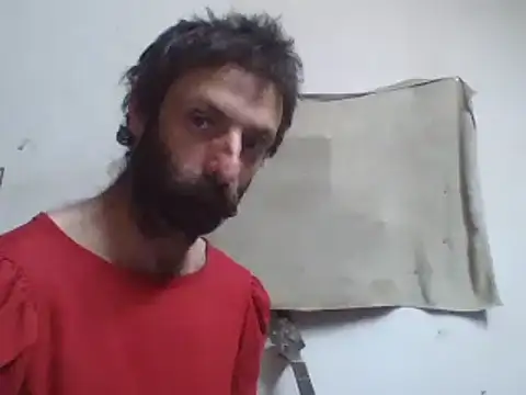 Snapshot of BigPeter6987 chatting on 12/04/24, 10:35 BigPeter6987 online show from 12/04/24, 10:35