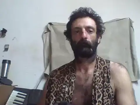 Snapshot of BigPeter6987 chatting on 12/16/24, 07:37 BigPeter6987 online show from 12/16/24, 07:37