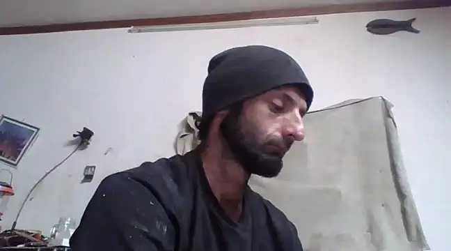 Snapshot of BigPeter6987 chatting on 12/30/24, 07:48 BigPeter6987 online show from 12/30/24, 07:48