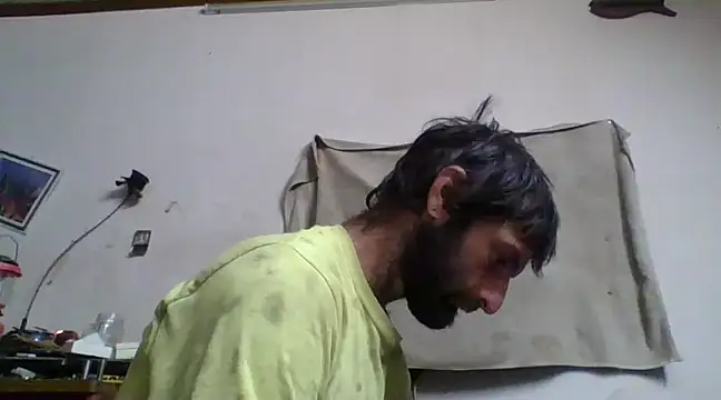 Snapshot of BigPeter6987 chatting on 01/07/25, 03:12 BigPeter6987 online show from 01/07/25, 03:12