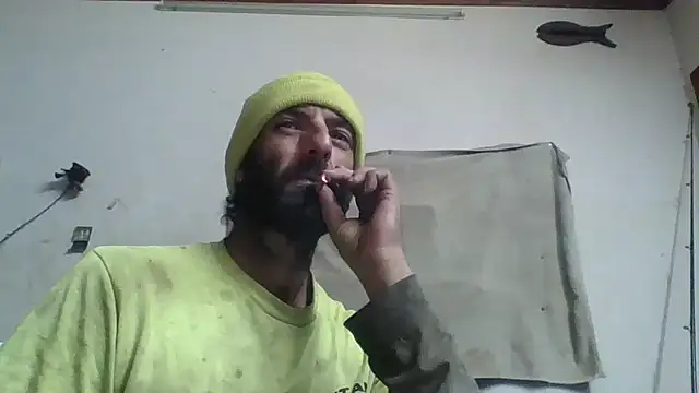 Snapshot of BigPeter6987 chatting on 01/13/25, 09:42 BigPeter6987 online show from 01/13/25, 09:42