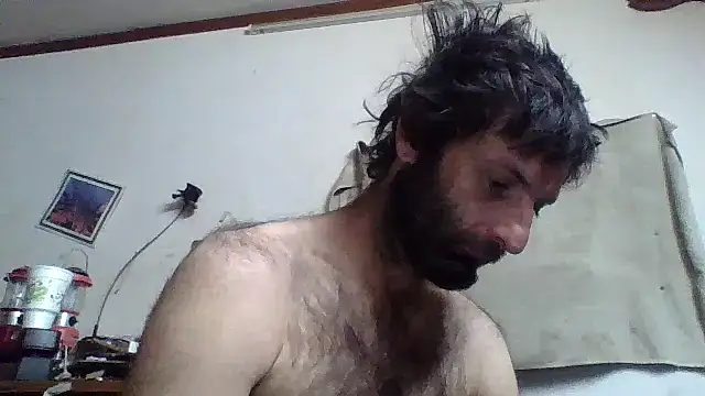 Snapshot of BigPeter6987 chatting on 01/18/25, 12:46 BigPeter6987 online show from 01/18/25, 12:46