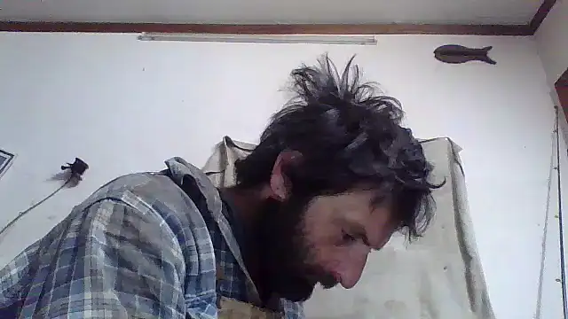 Snapshot of BigPeter6987 chatting on 01/19/25, 02:38 BigPeter6987 online show from 01/19/25, 02:38