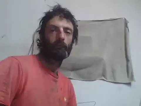 Snapshot of BigPeter6987 chatting on 01/23/25, 02:55 BigPeter6987 online show from 01/23/25, 02:55