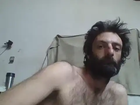 Snapshot of BigPeter6987 chatting on 01/27/25, 12:22 BigPeter6987 online show from 01/27/25, 12:22