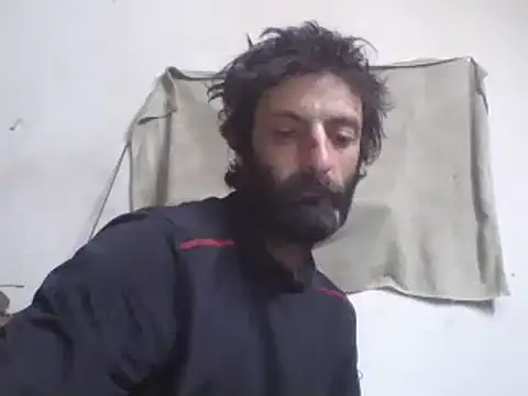 Snapshot of BigPeter6987 chatting on 01/29/25, 05:40 BigPeter6987 online show from 01/29/25, 05:40