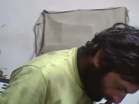 Snapshot of BigPeter6987 chatting on 01/31/25, 12:18 BigPeter6987 online show from 01/31/25, 12:18