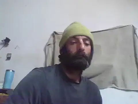 Snapshot of BigPeter6987 chatting on 02/11/25, 10:48 BigPeter6987 online show from 02/11/25, 10:48