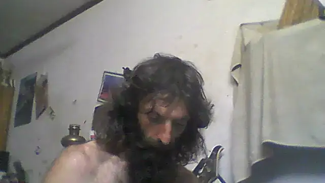 Snapshot of BigPeter6987 chatting on 05/30/26, 04:53 BigPeter6987 online show from 05/30/26, 04:53