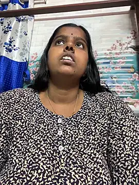 Beauty-queen online show from 02/13/25, 09:51