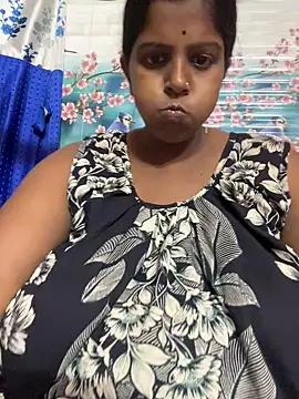 Beauty-queen online show from 04/16/26, 11:11