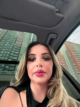 Alirawrz online show from 11/15/25, 01:29