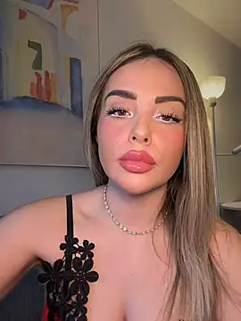 Alirawrz online show from 01/12/26, 09:36