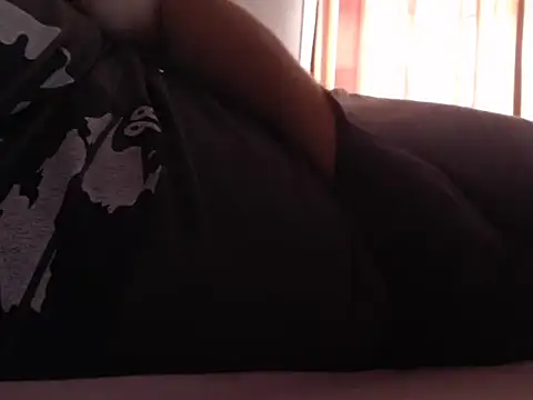 gentleman404040 online show from 10/26/25, 05:35